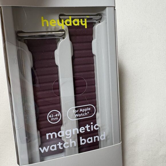 Hey Day Apple Watch Magnetic Silicone Watch Band 42-49 mm Plum Purple New in box - Picture 3 of 7